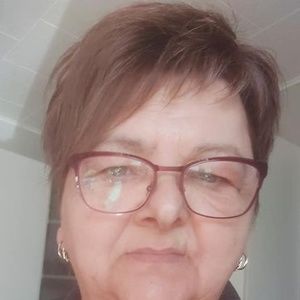 Meet your Posher, Ghislaine